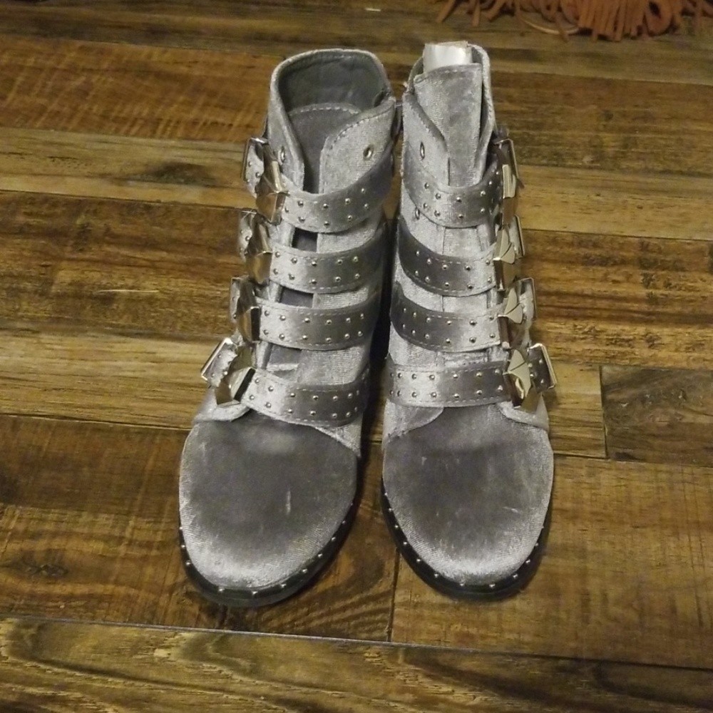 Grey booties - Picture 3 of 6